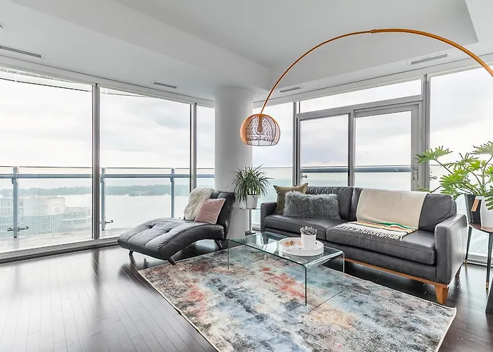 Executive Corner Suite With Panoramic View