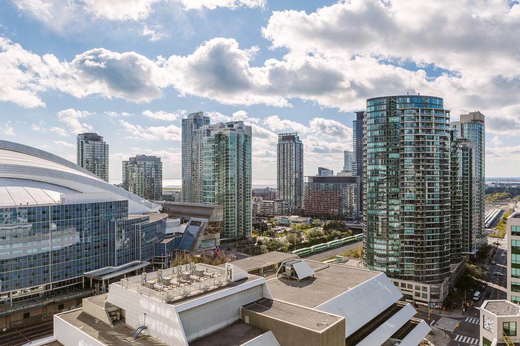 Gorgeous 2-bedroom In The Heart Of Downtown *