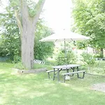 Richview Gardens Suite, 3-Bdr