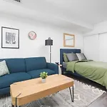 Fantastic Studio By Eaton Centre