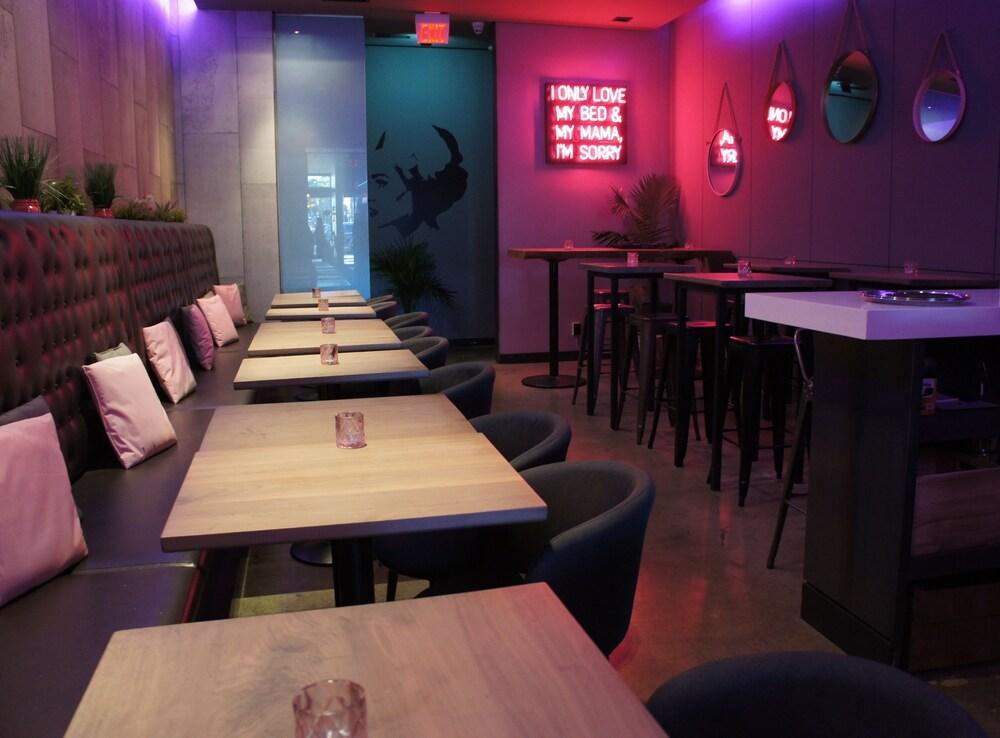Hotel The Beverley Queen West, Sonder By Marriott Bonvoy Toronto