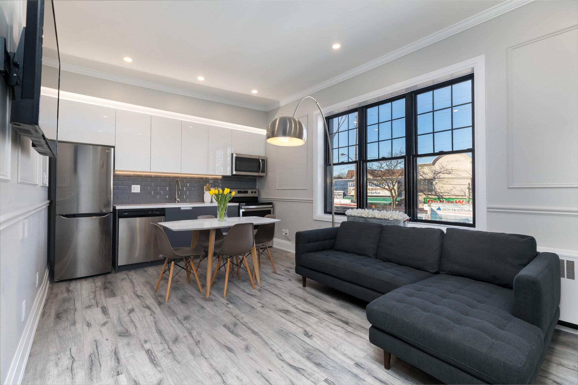 Applewood - Etobicoke *