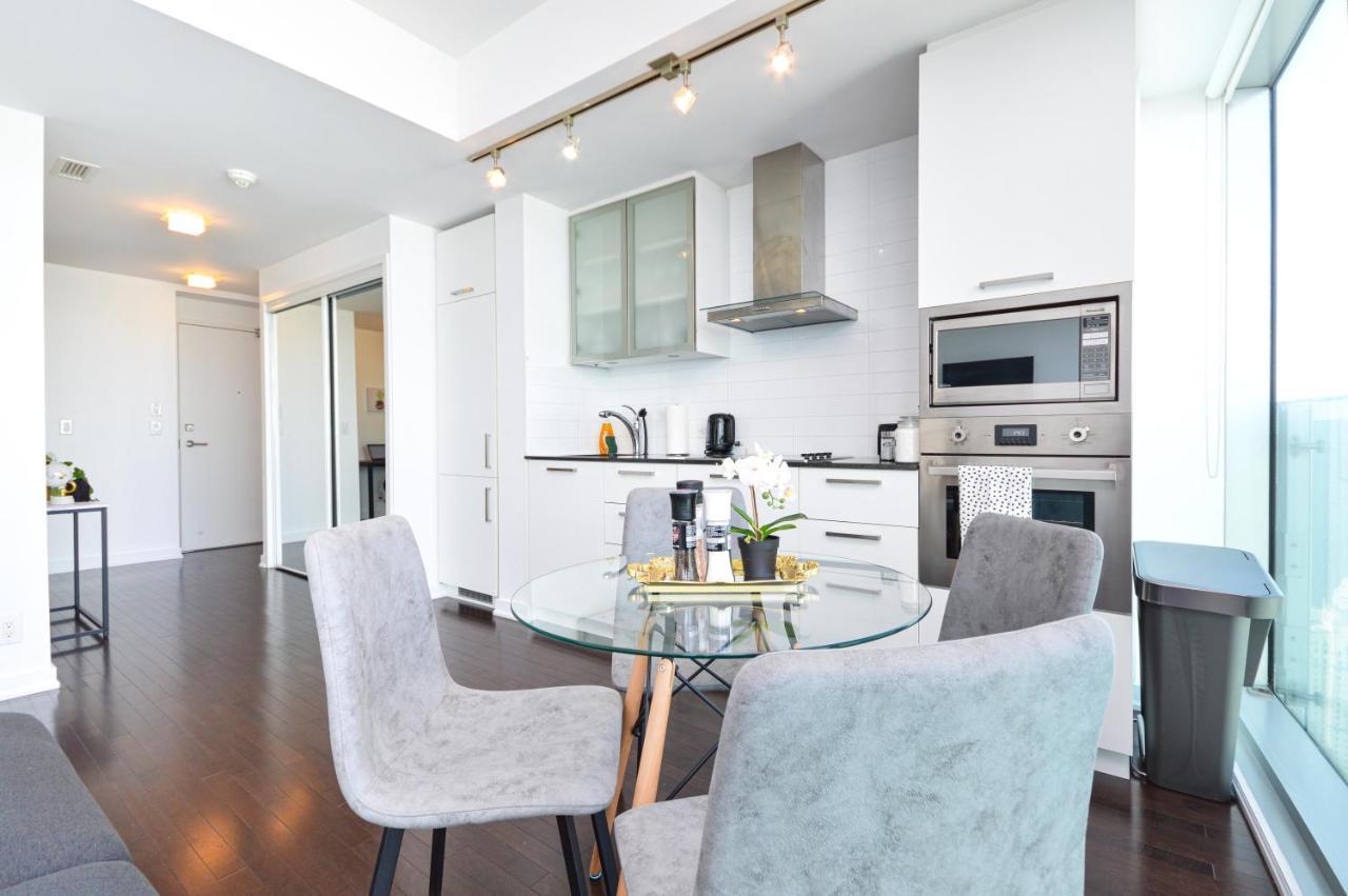 Downtown Mins From Scotiabank Arena, Tiff, Cn Tower, Union, Mtcc
