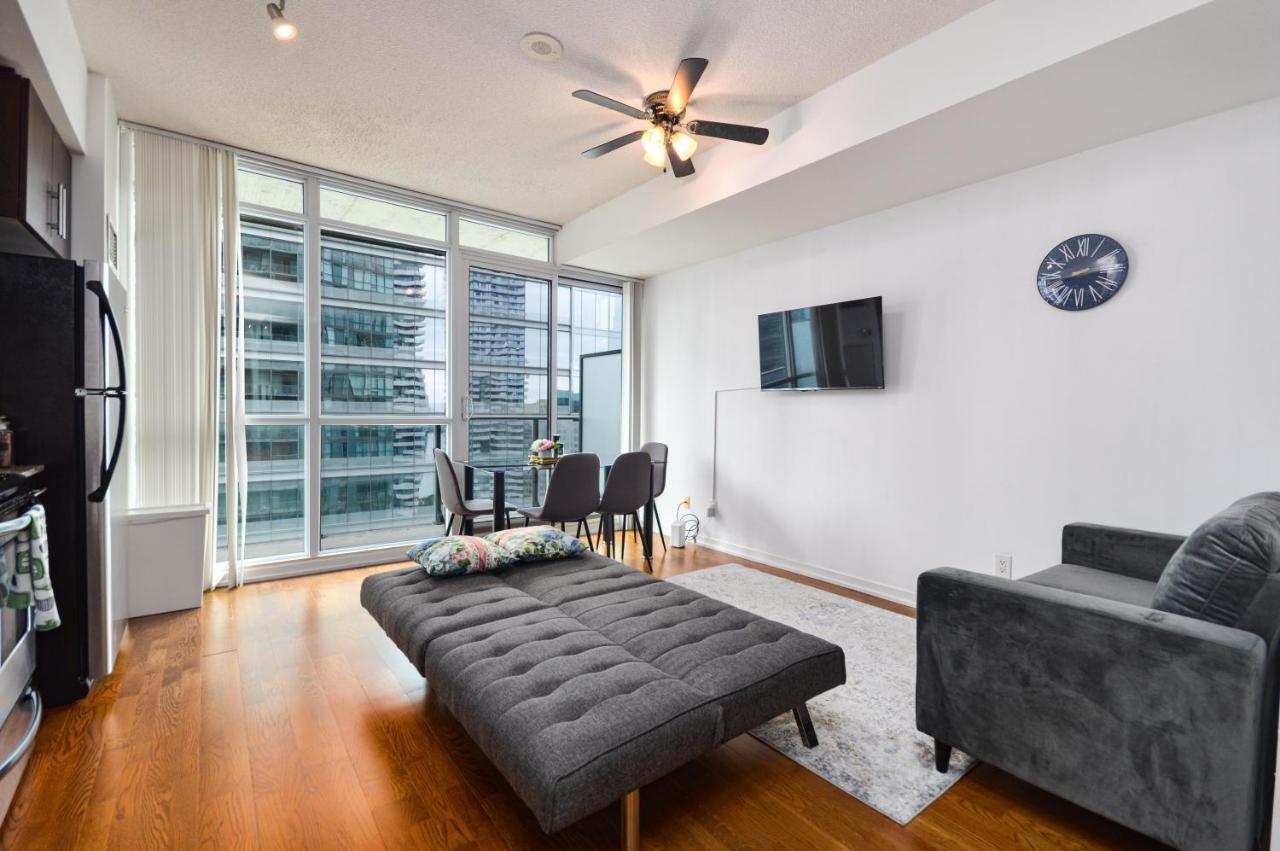 Downtown Mins From Scotiabank Arena, Tiff, Cn Tower, Union, Mtcc