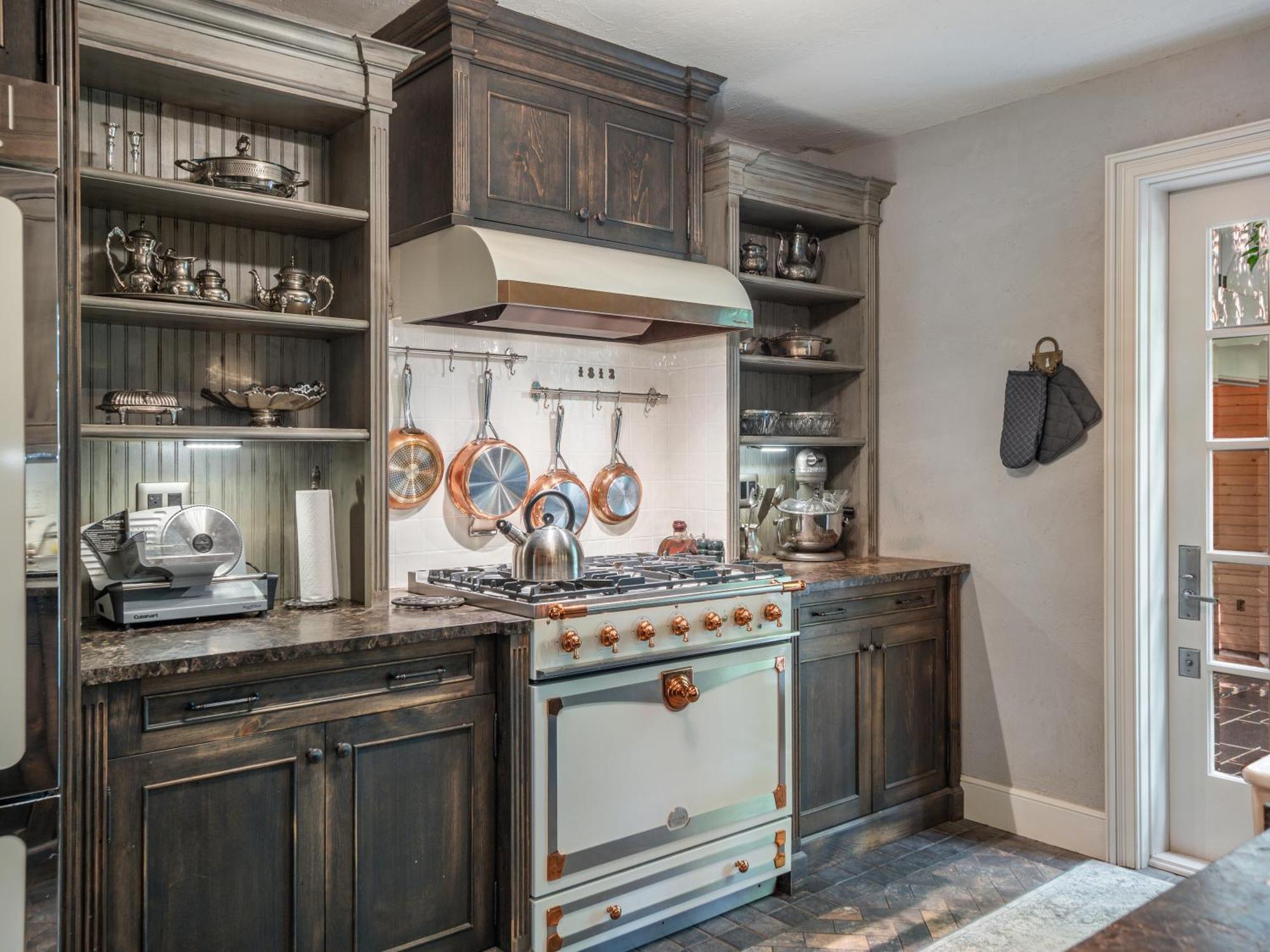 Globalstay. Charming 3 Bedroom House In North York Villa