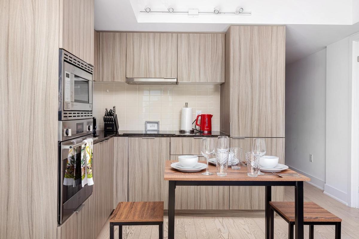 Apartment 1br With Sofa Bed That Sleeps 3 By Yorkville!
