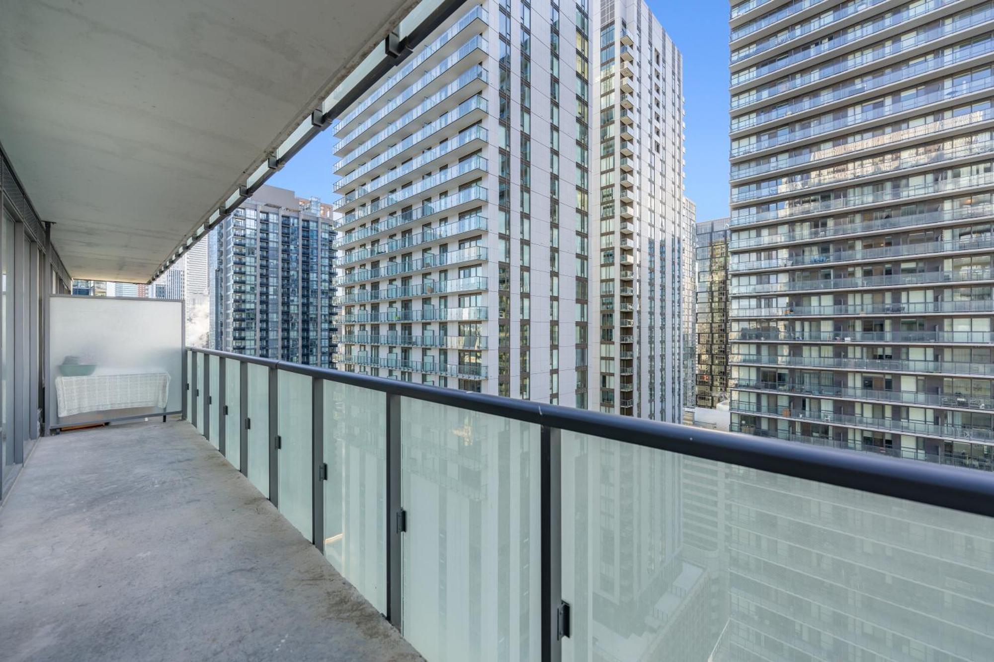 Apartment The Pinnacle - Downtown Entertainment District Toronto