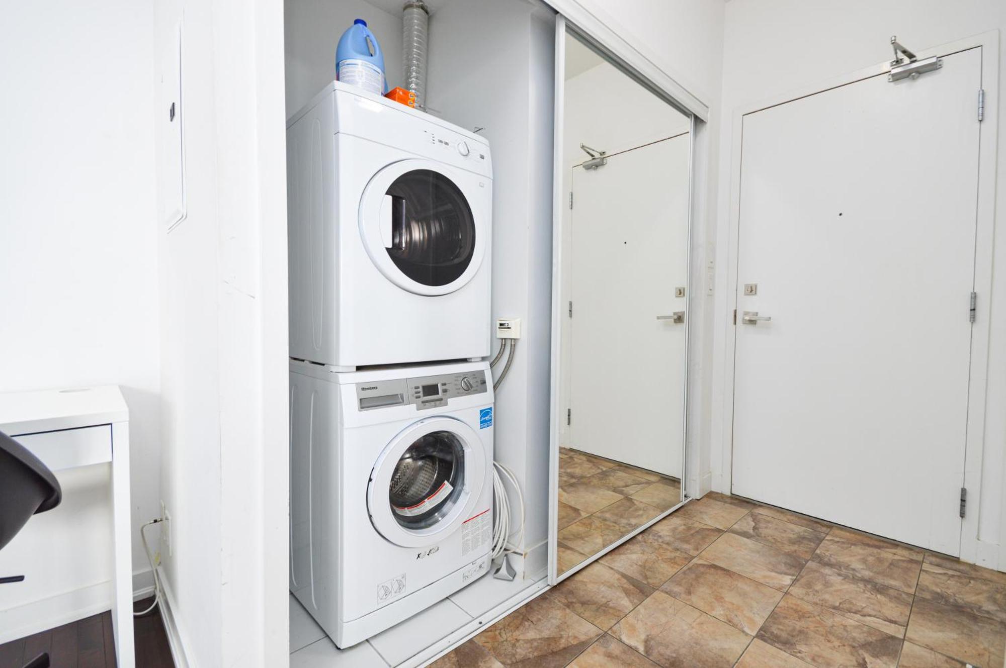 Downtown 2 Bedrooms Apartment