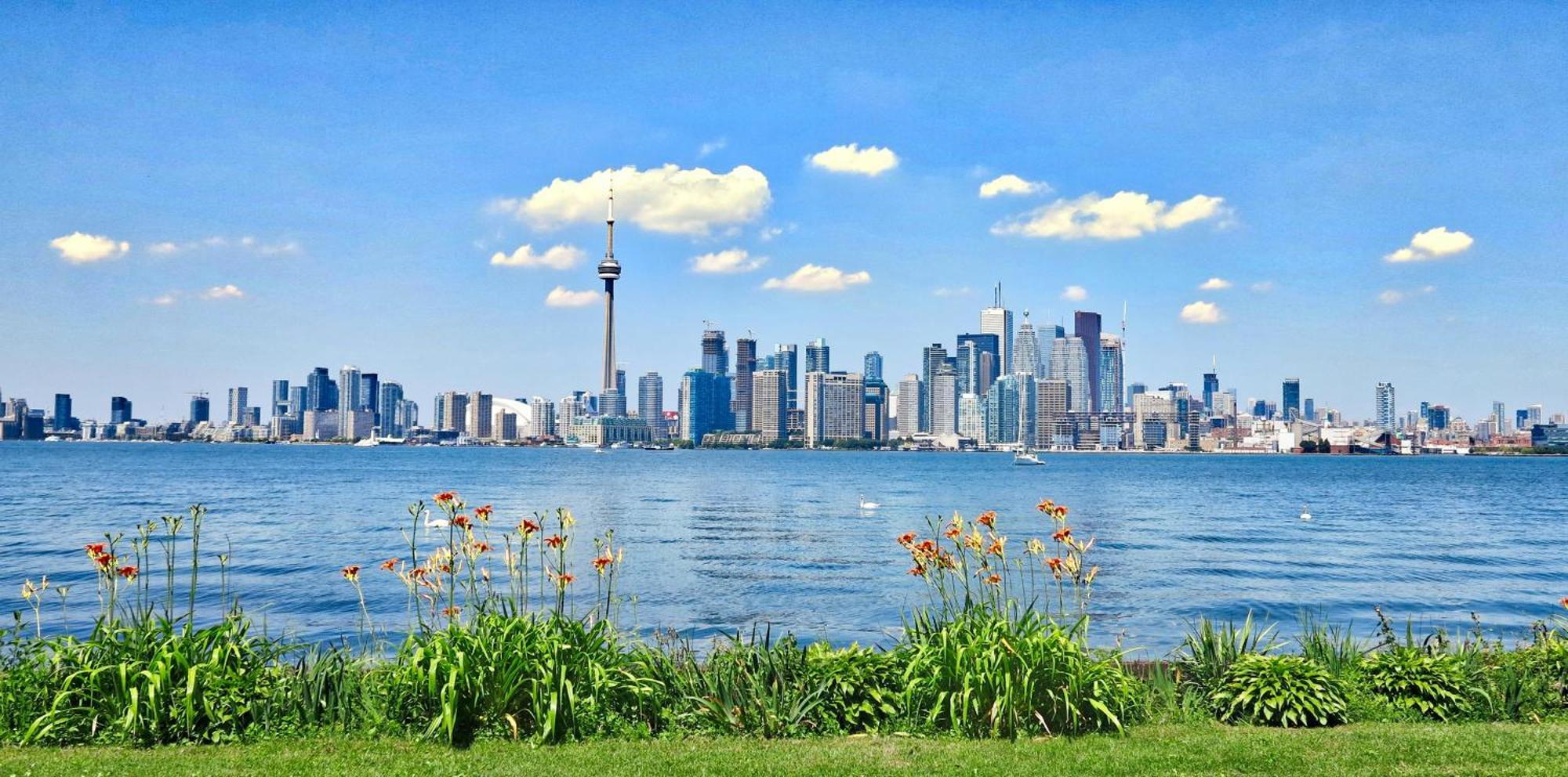 Cn Tower Luxe - Prime Downtown Location