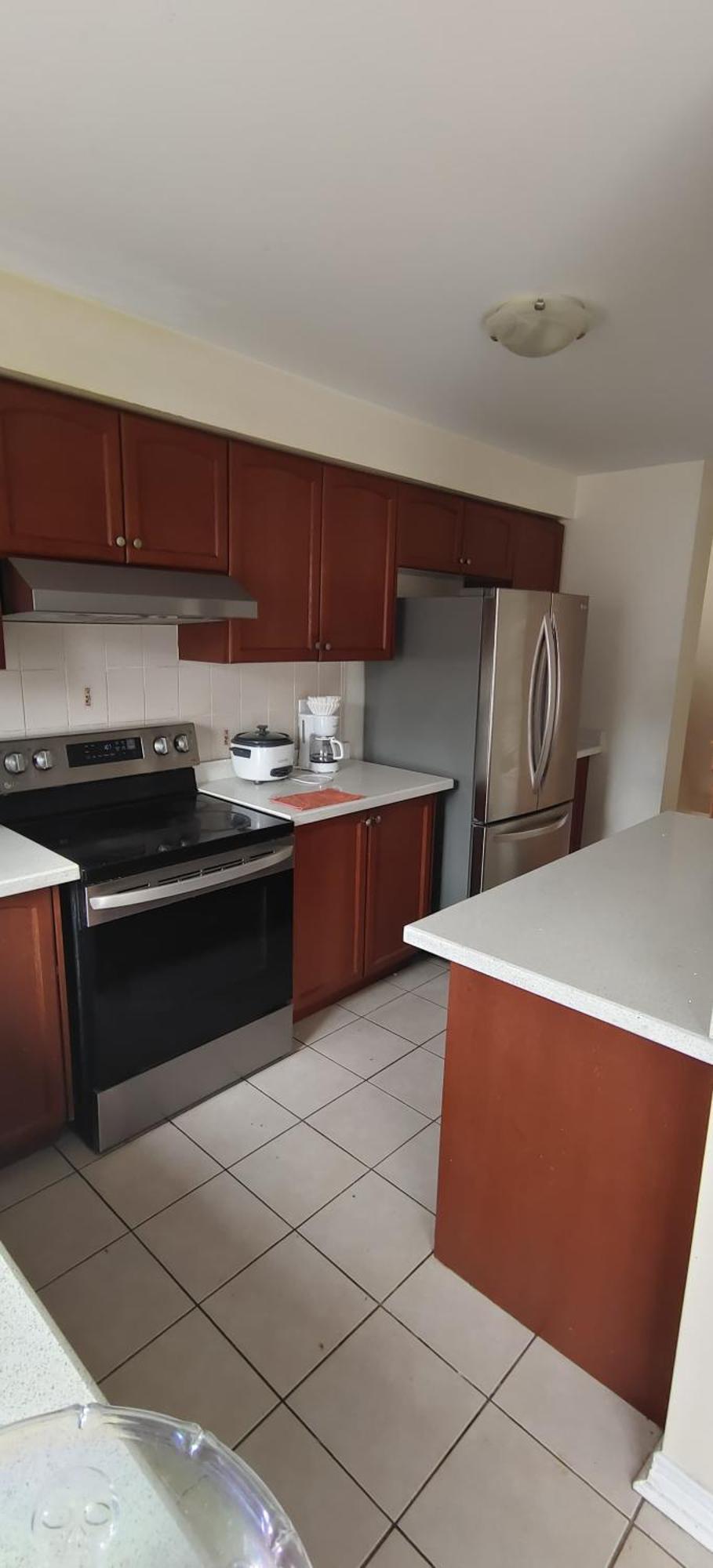 Homestay Cosy In With High Speed Internet- Close To Centre Toronto