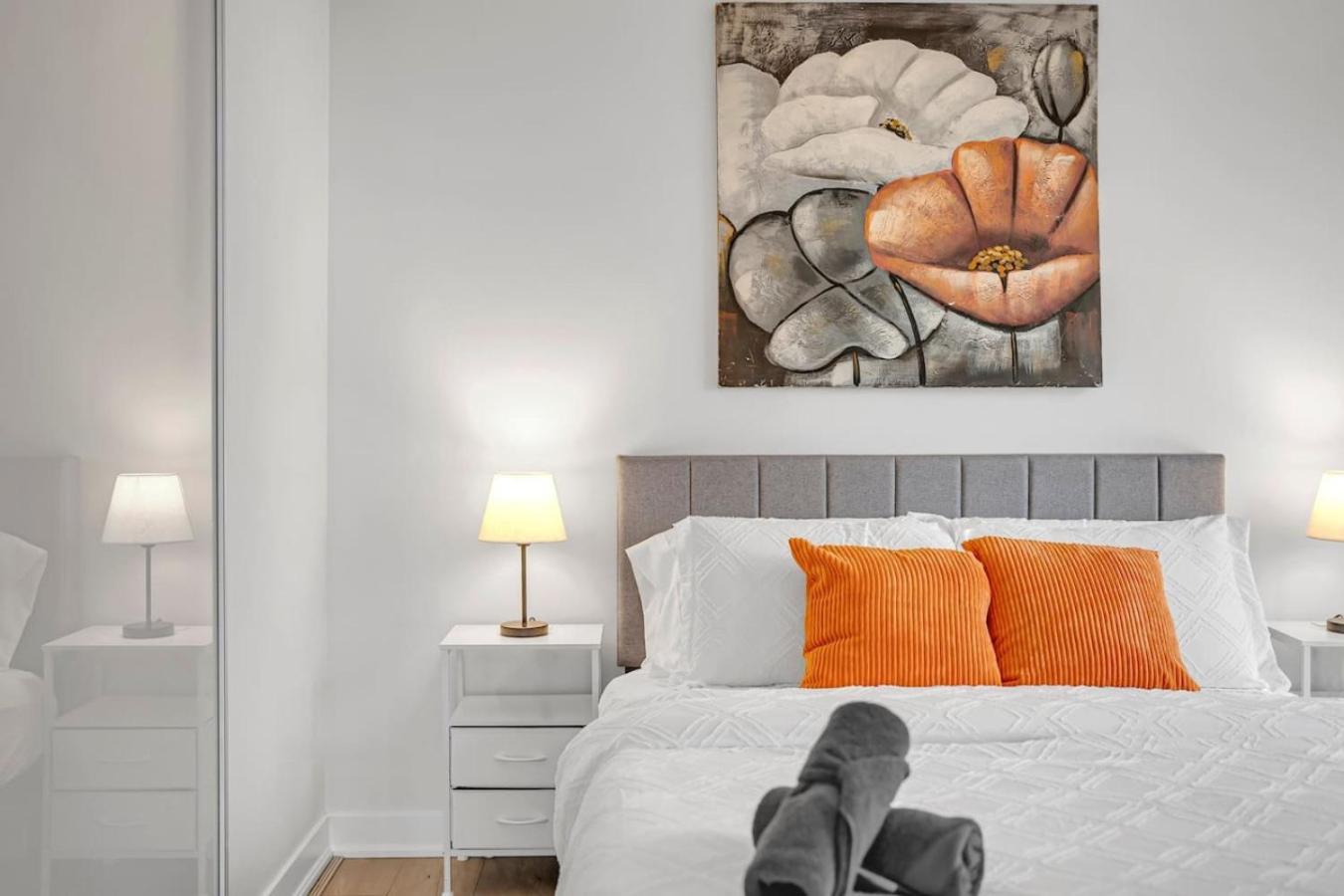 Luxe 5bd Unit Sleeps 11 - Hospitals Mtcc Ttc Acc Apartment