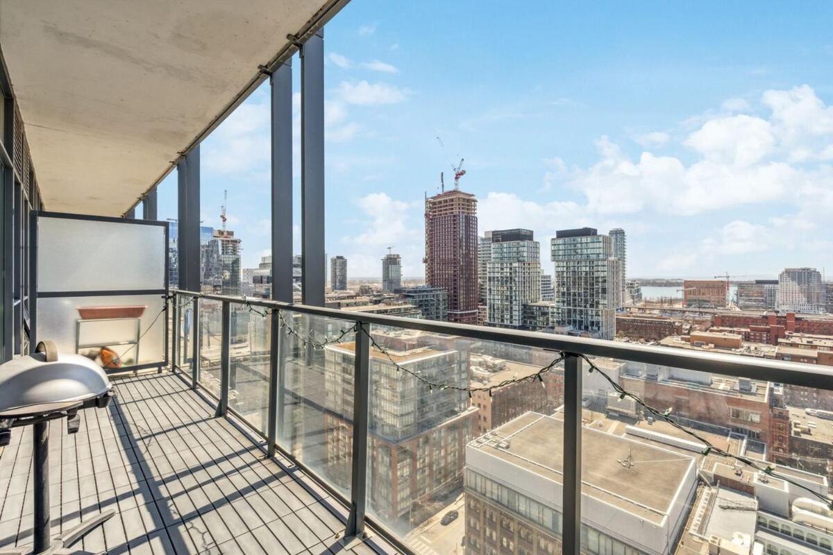 Apartment Prime Downtown - St Lawrence Parking *