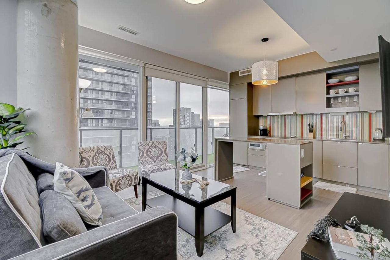 Holiday home The Skyline Retreat By Instant Toronto
