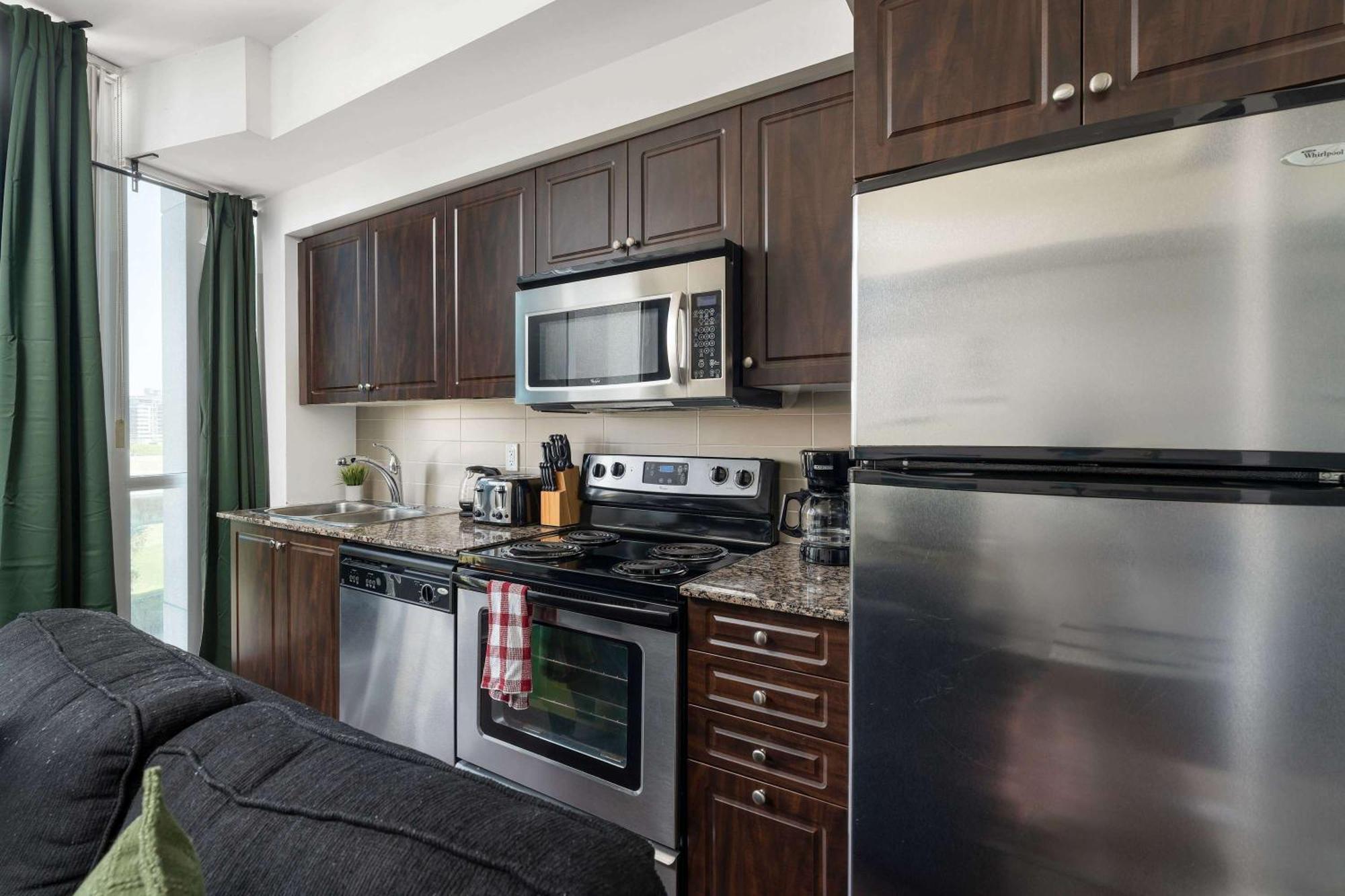 Apartment Convenient 1br Walk To Cn Tower Or *