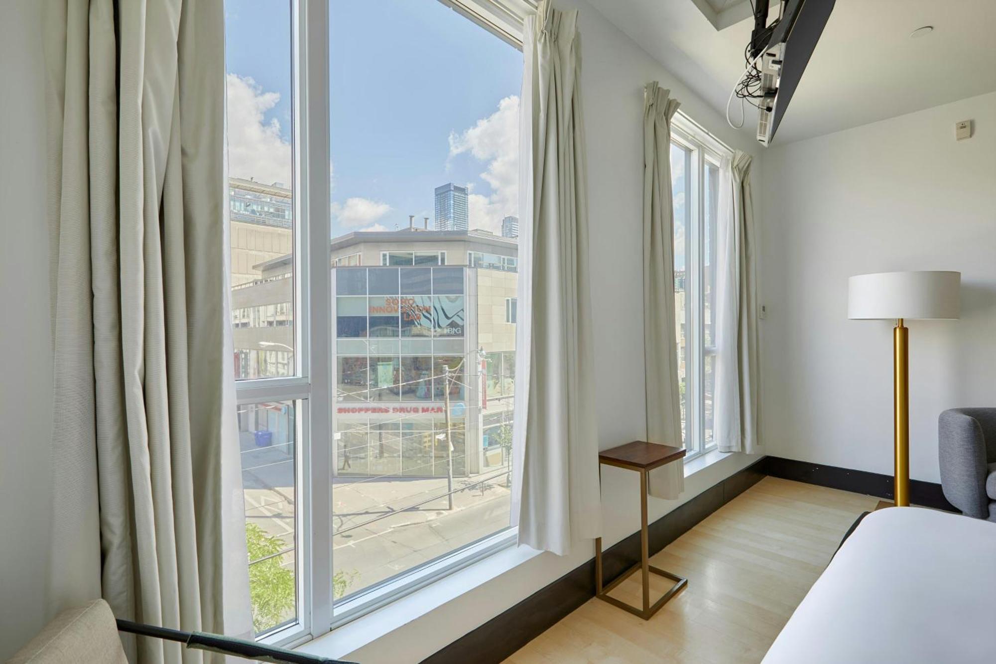 Hotel The Beverley Queen West, Sonder By Marriott Bonvoy