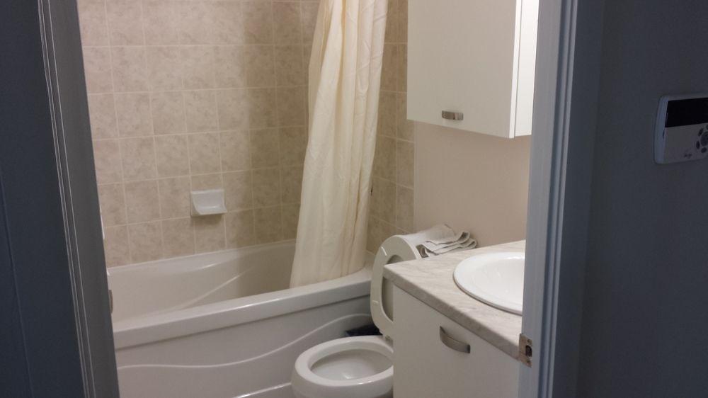 Grenville Furnished 2*
