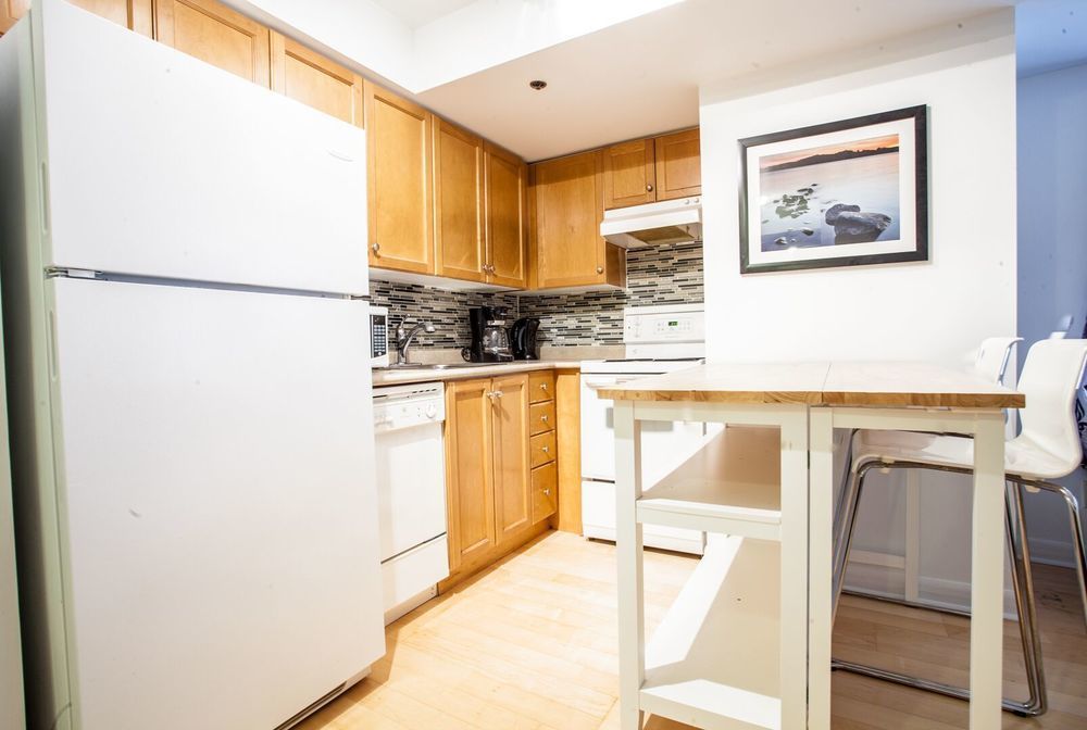 Apartment Pinnacle - Pantages Tower Toronto