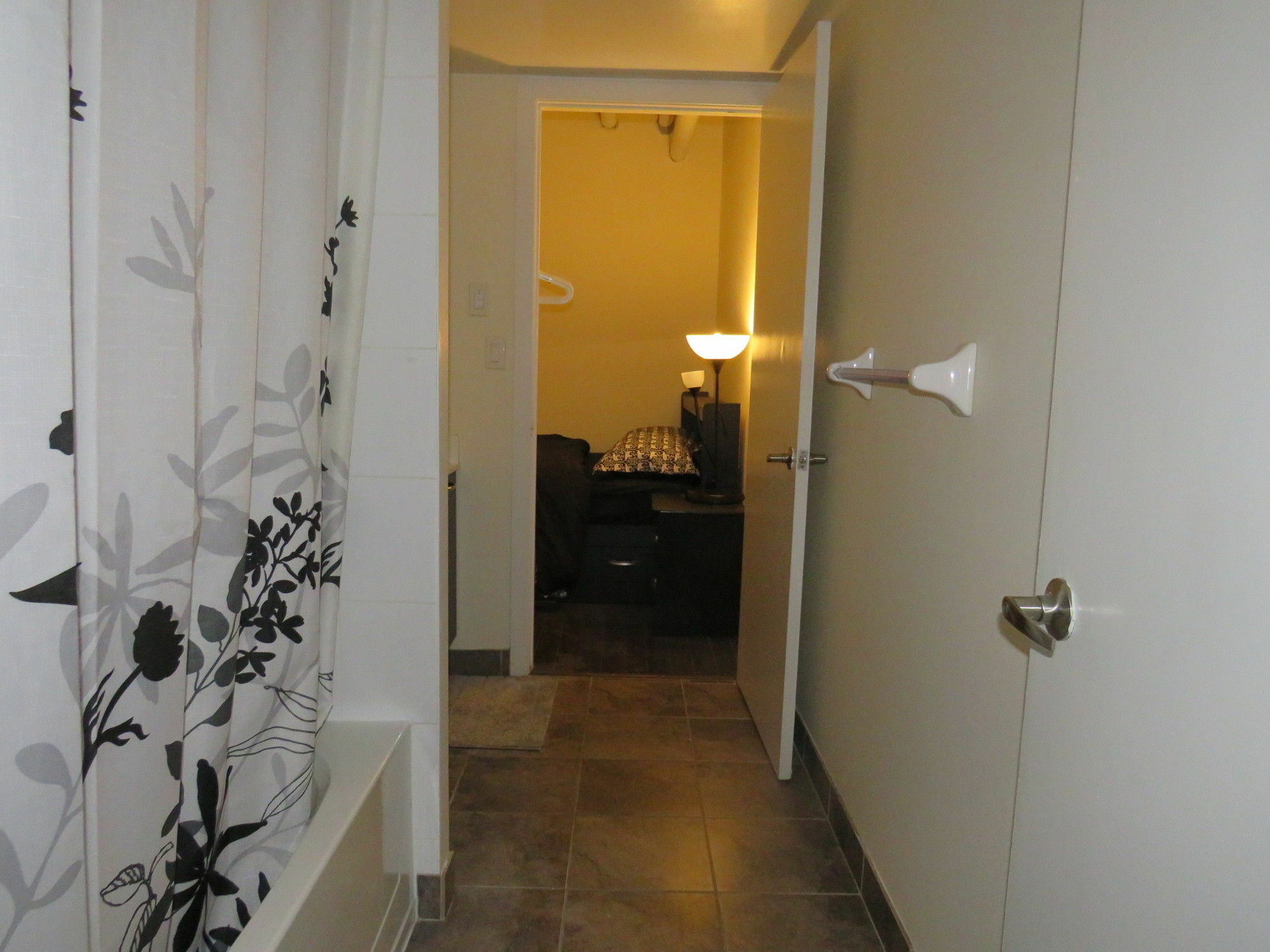 Queen West Suites * Toronto