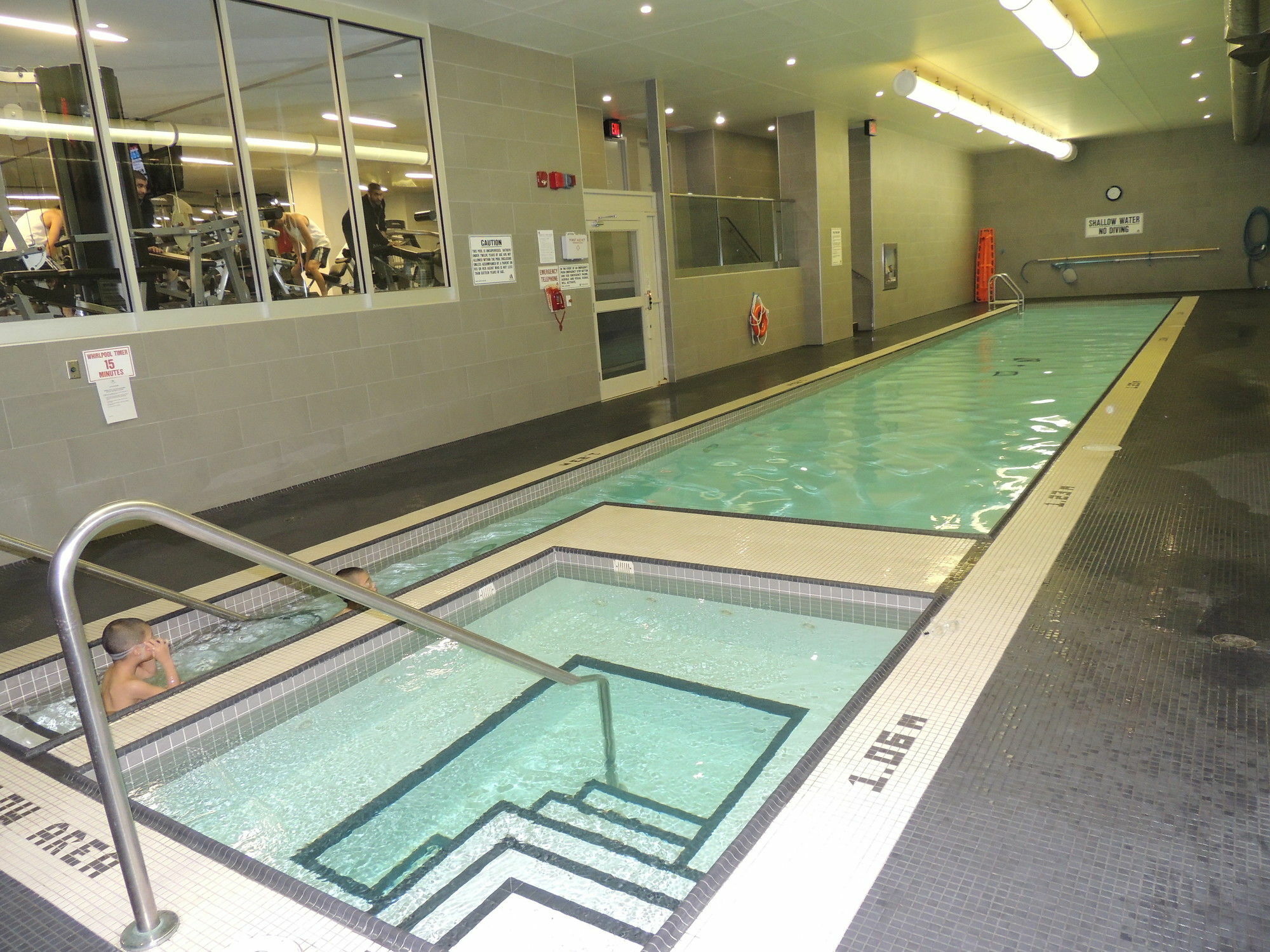 Tvhr - Luxury Condos In Heart Of Downtown Apartment *