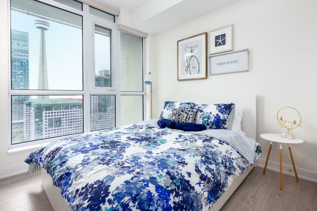 Apartment Topline Suites - Nelson Street Toronto