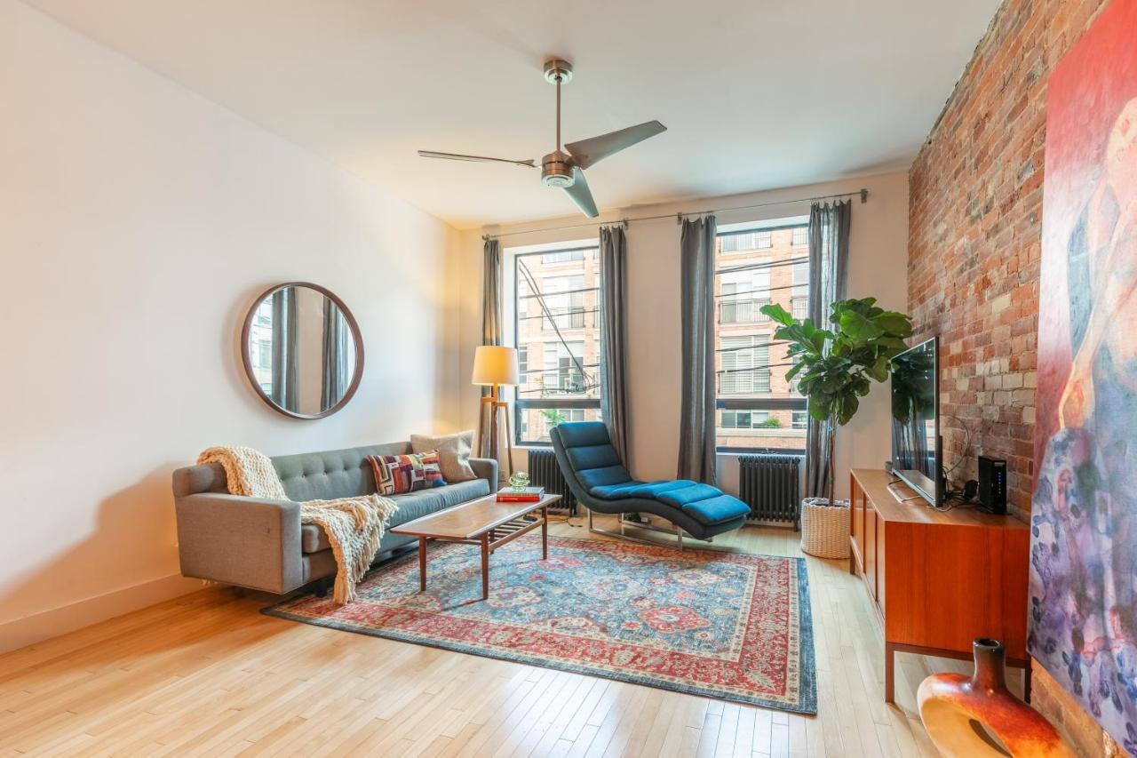Gorgeous Park House W Parking On Queen West Apartment Toronto