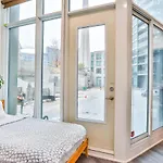 Luxury Treelife Suite