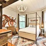 Time Capsule - Value Inn