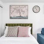 Chic Studio By Eaton Centre