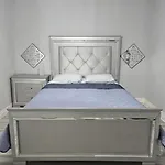 Modern East York Retreat 20 Mins To Dt Toronto