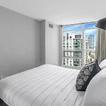 Amazing 2 Bedroom Waterfront Condo Downtown With Parking