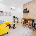 Adorable Modern Master Bedroom Near Colleges And K-Town
