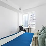 1 Bedroom With Balcony On Bay St