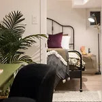 Professionally Designed 1-Bedroom In Prime Toronto