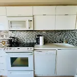 Downtown Retreat 2Br - Near Cn Tower With Views