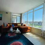 Downtown Retreat 2Br - Near Cn Tower With Views