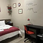 Downtown Private Room Central Location