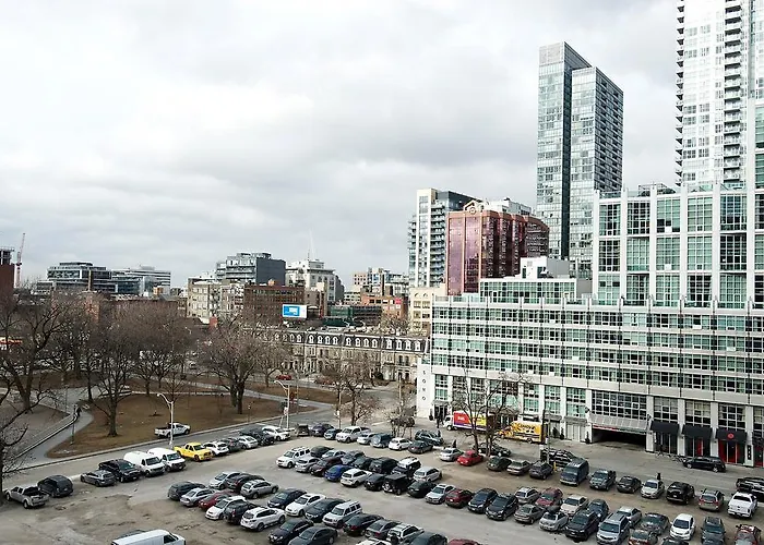 Park Suites Toronto - Element