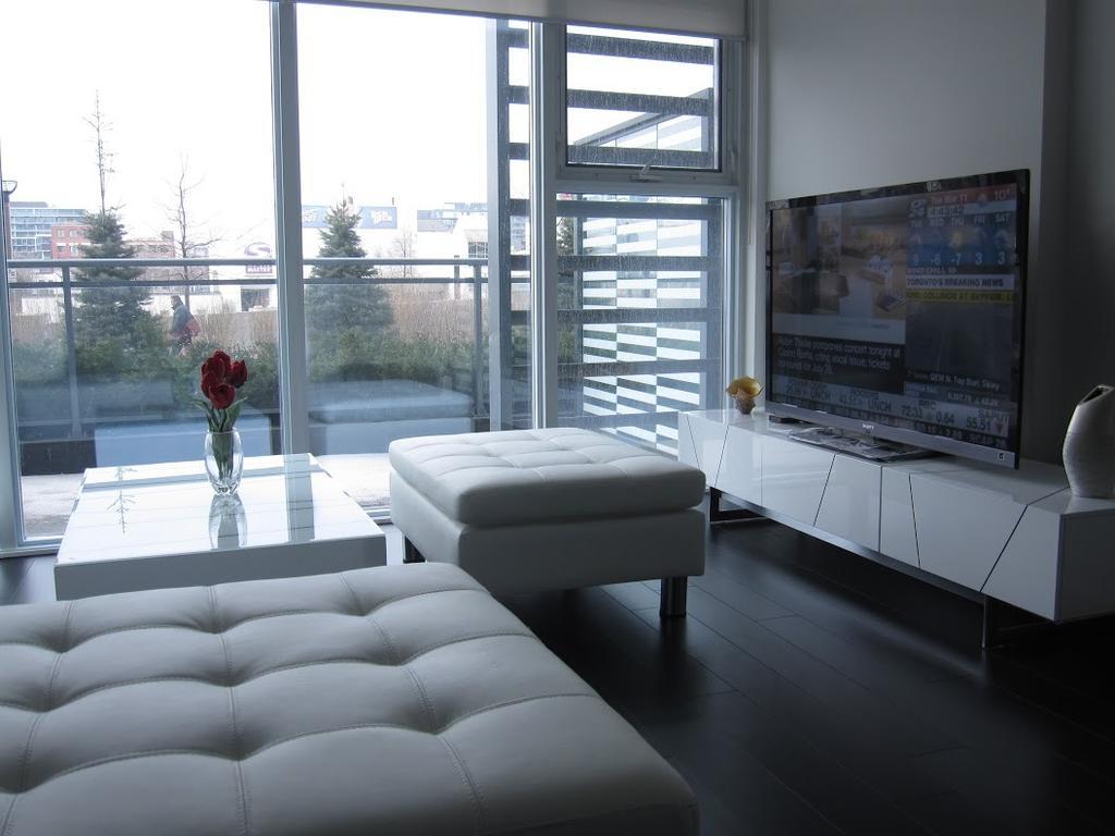 Hydewest - Iceboat Terrace Furnished Holiday home