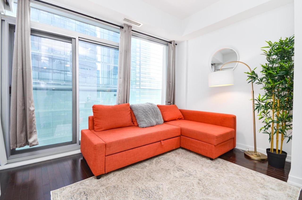 Downtown Mins From Scotiabank Arena, Tiff, Cn Tower, Union, Mtcc * Toronto