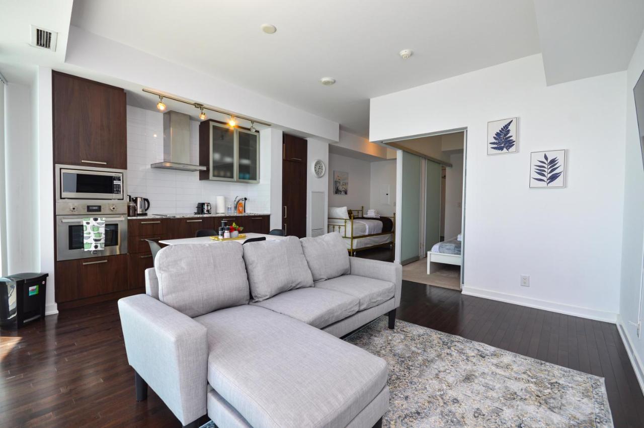 Downtown Mins From Scotiabank Arena, Tiff, Cn Tower, Union, Mtcc