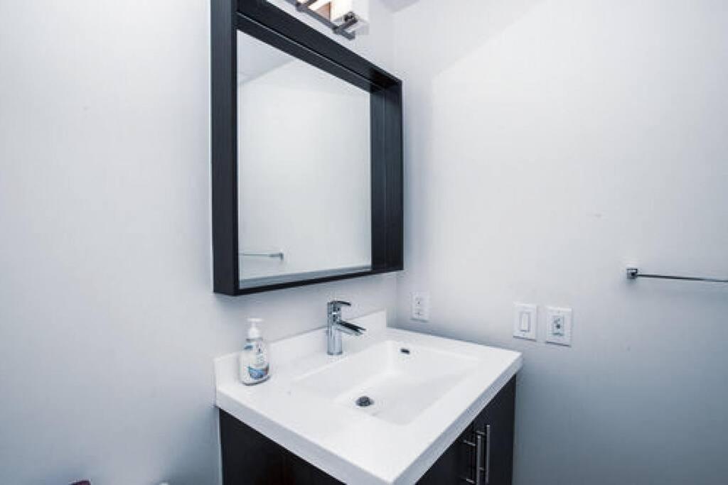 Reve - Elegant Penthouse * Toronto