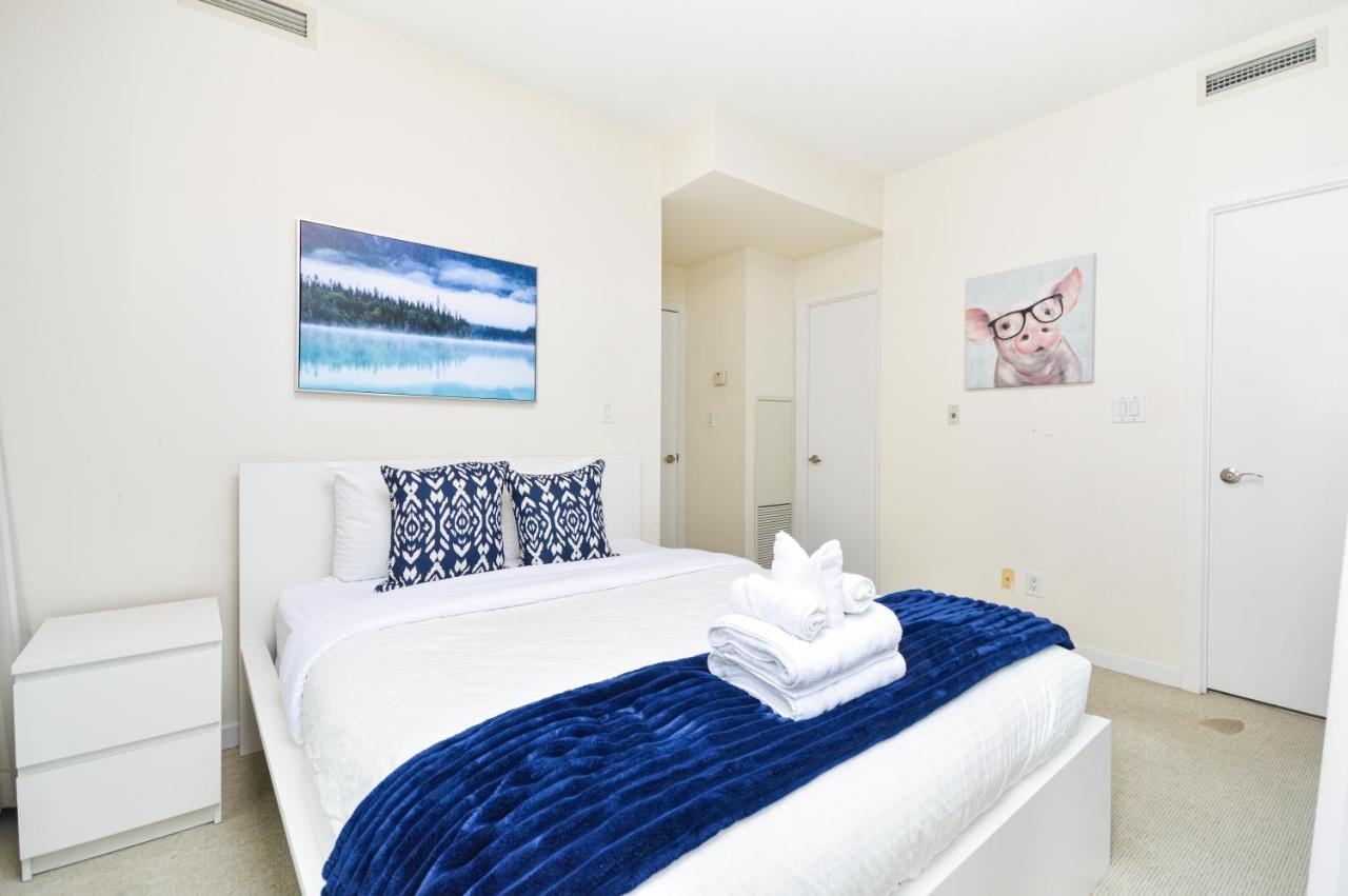 Downtown Mins From Scotiabank Arena, Tiff, Cn Tower, Union, Mtcc * Toronto