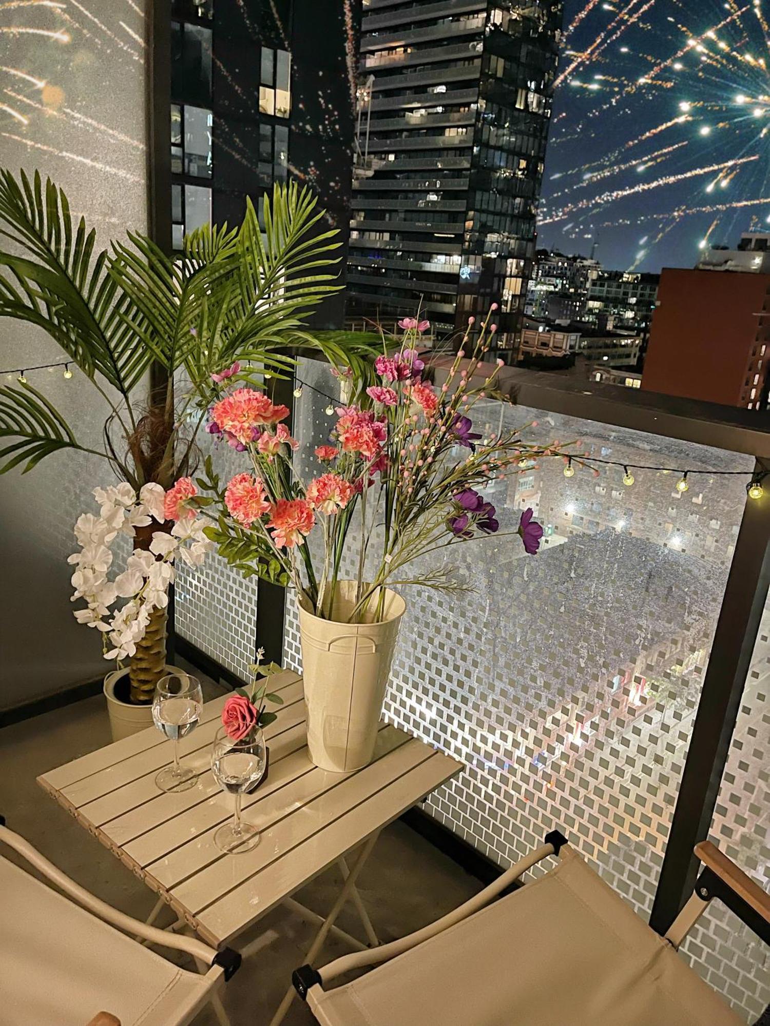 King In Downtown Near Cn Tower Rogers Centre B Apartment