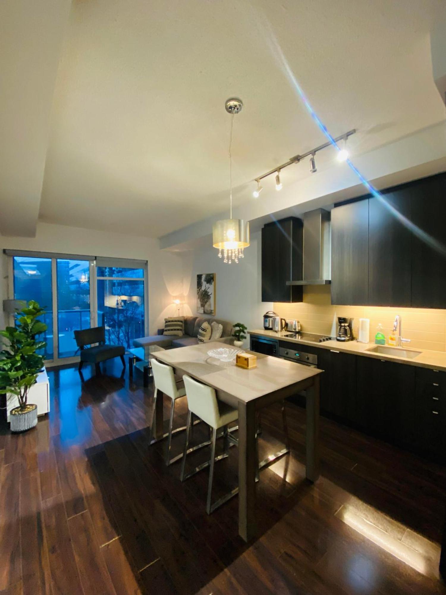 Apartment Rivetstays - The Atmos Ii