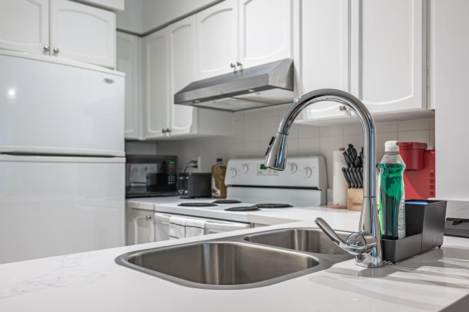 Fort York Apartment *