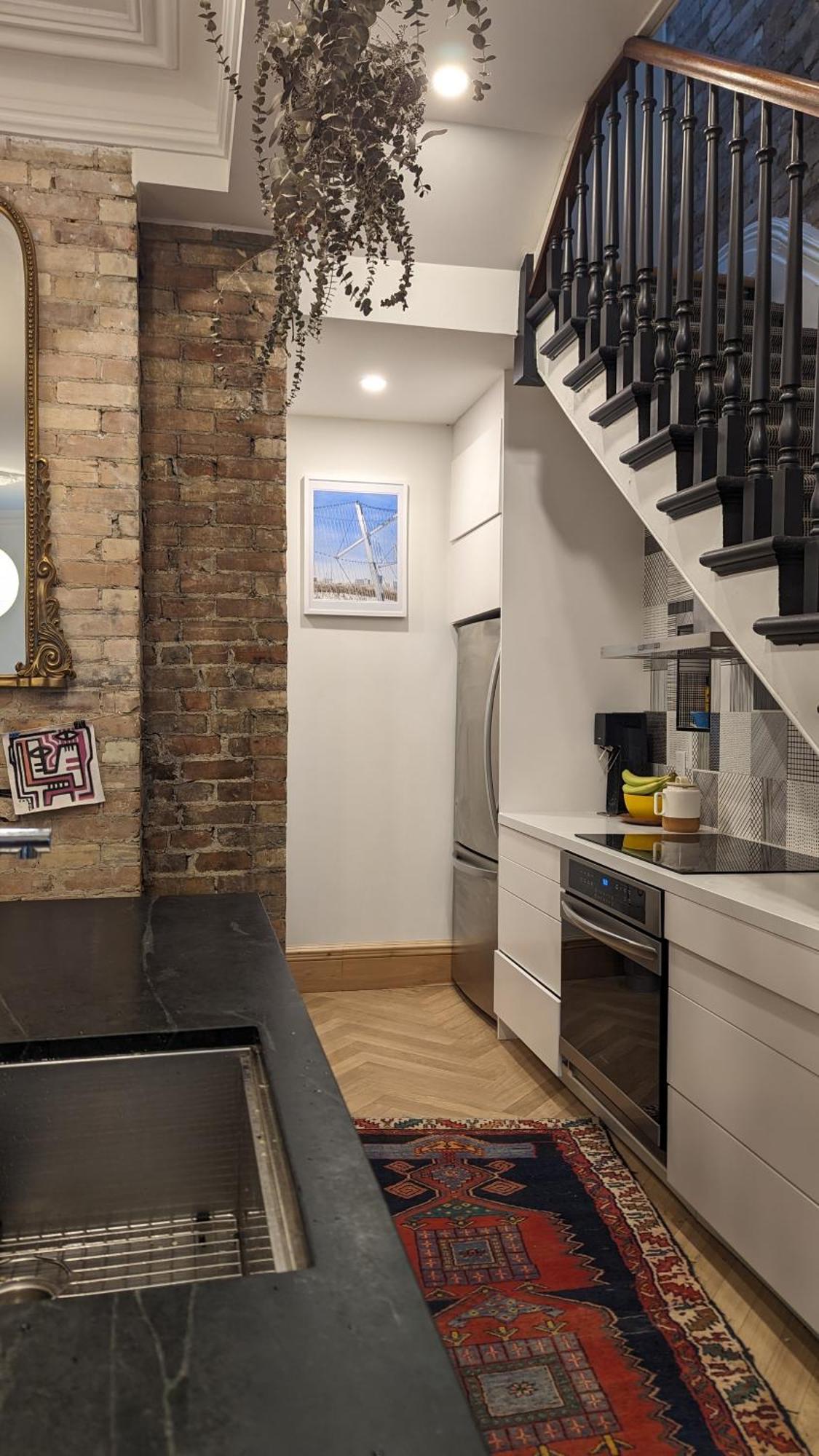 Stunning Victorian In Downtown Toronto