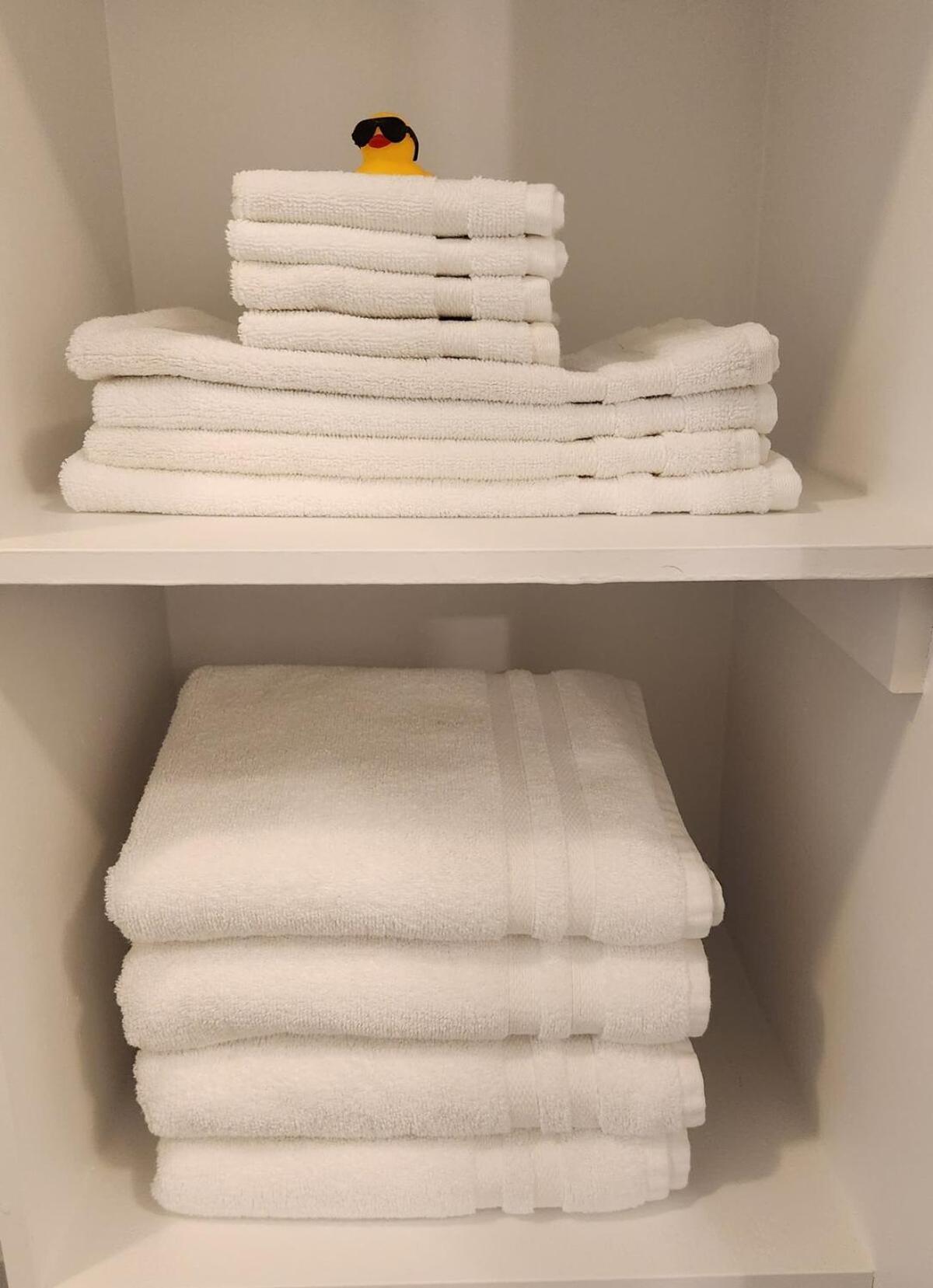 Apartment Queen St West Haven - Modern Loft, Downtown Toronto, Free Parking *