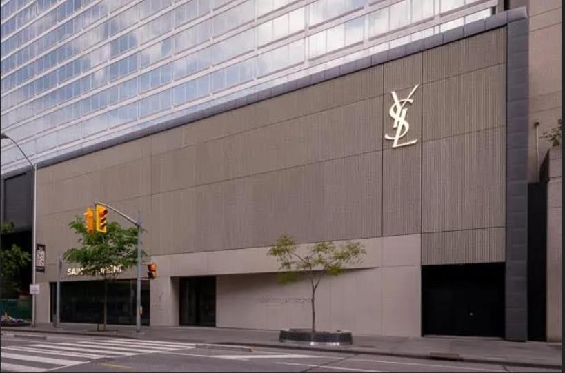 Apartment In Yorkville - Newly Furnished Luxury Unit