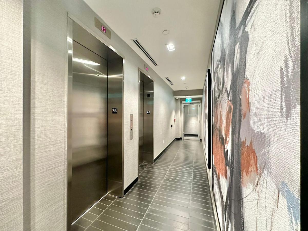 In Yorkville - Newly Furnished Luxury Unit