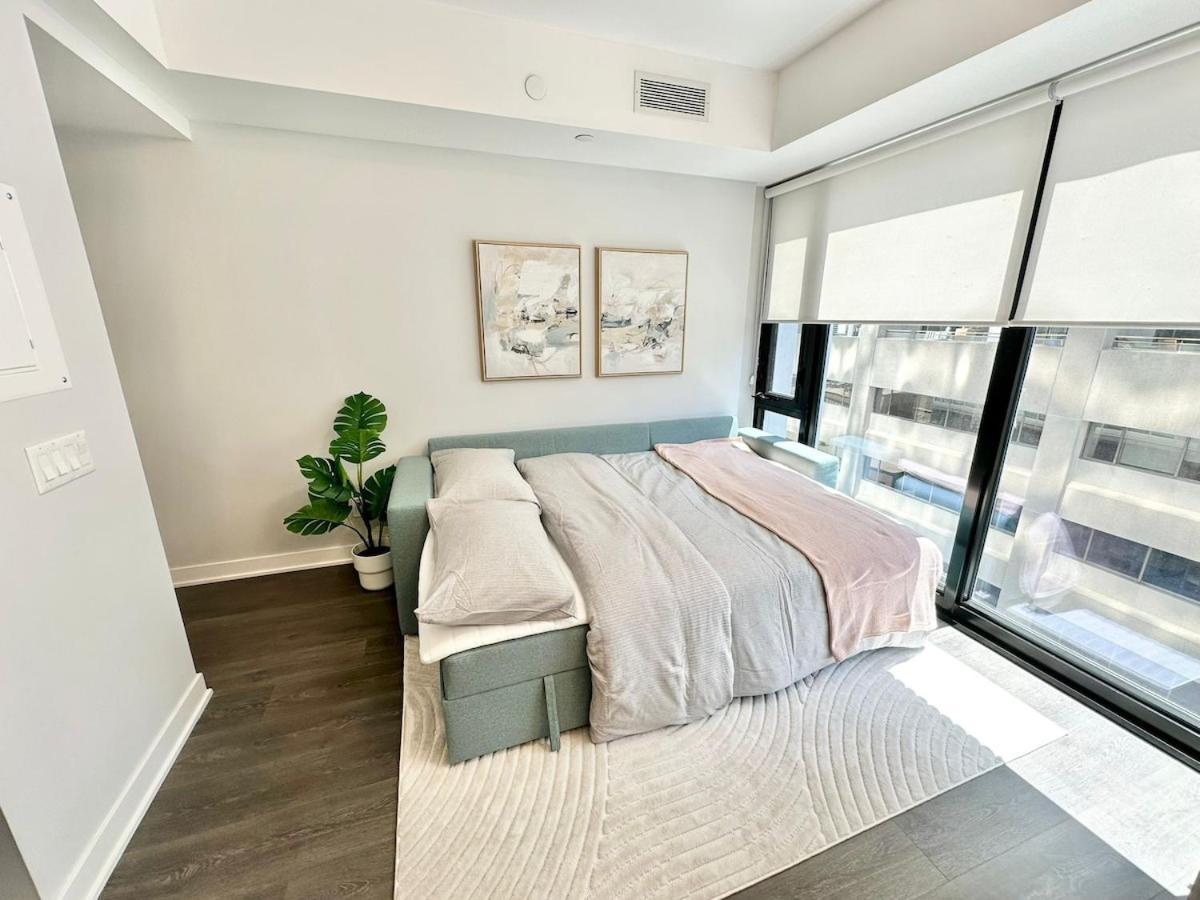 Apartment In Yorkville - Newly Furnished Luxury Unit Toronto